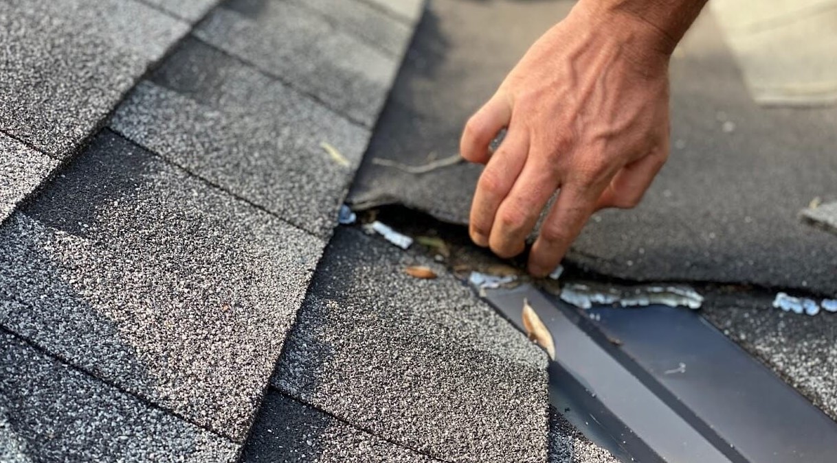 asphalt shingle roof inspection
