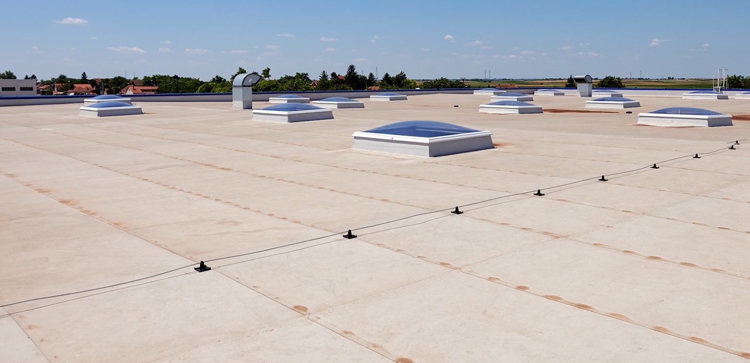 commercial flat roof maintenance